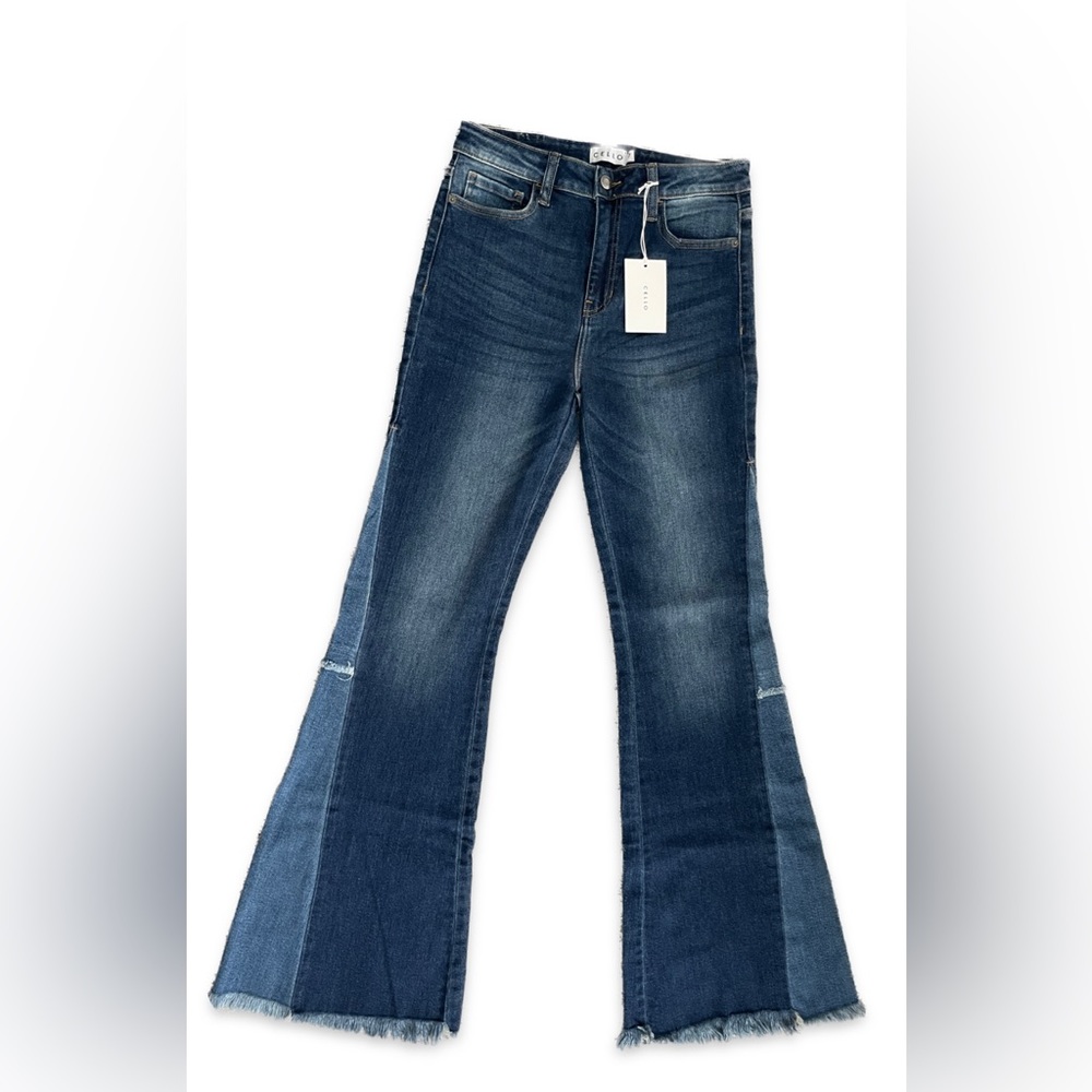 Two-tone High Rise WesternFlare